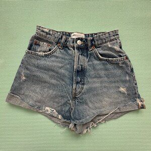 Zara Ripped Denim Shorts. Size 0